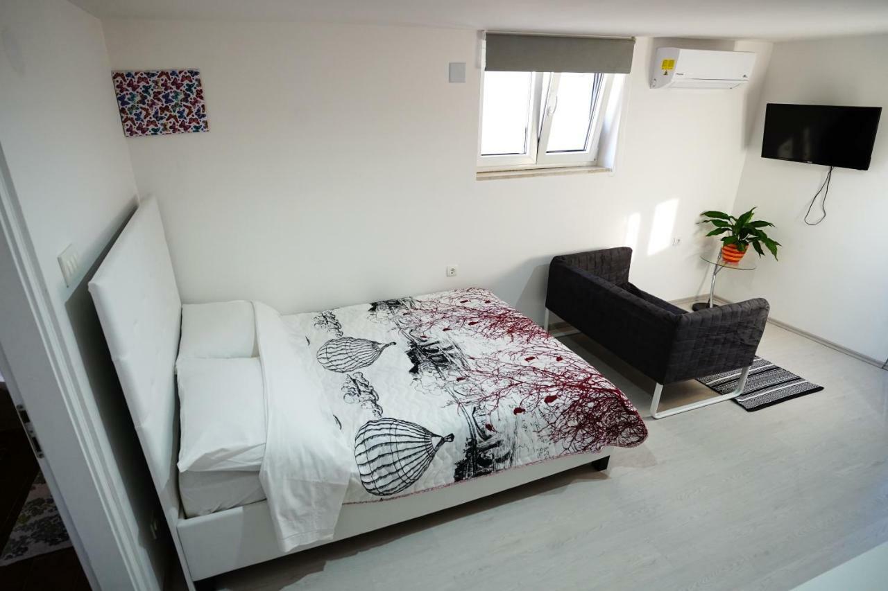 Casa Gremar Apartman Pjescana Uvala Kültér fotó
